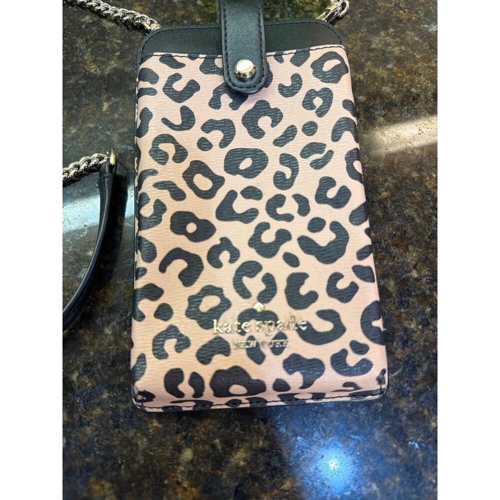 Kate Spade New York Leopard Print Phone Crossbody Wallet Purse Chain Strap NWOT - Picture 2 of 6